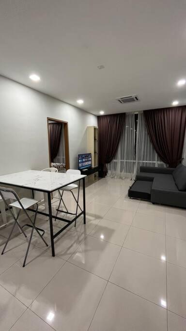 Centre Klcc Apartment